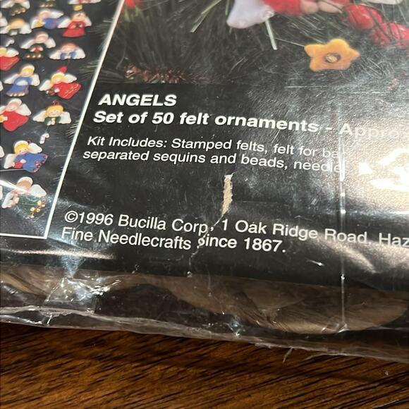 Vintage 1996 Bucilla Felt Appliqué Angels Set of 50 Ornaments Christmas Kit - Picture 13 of 13